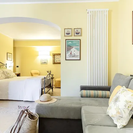 L'orto Di Muma Bed & Breakfast *